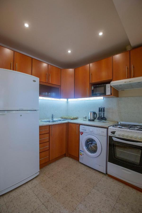 Umba Apartment N4 - Balcony And Mount Ararat View เยเรวาน ภายนอก รูปภาพ